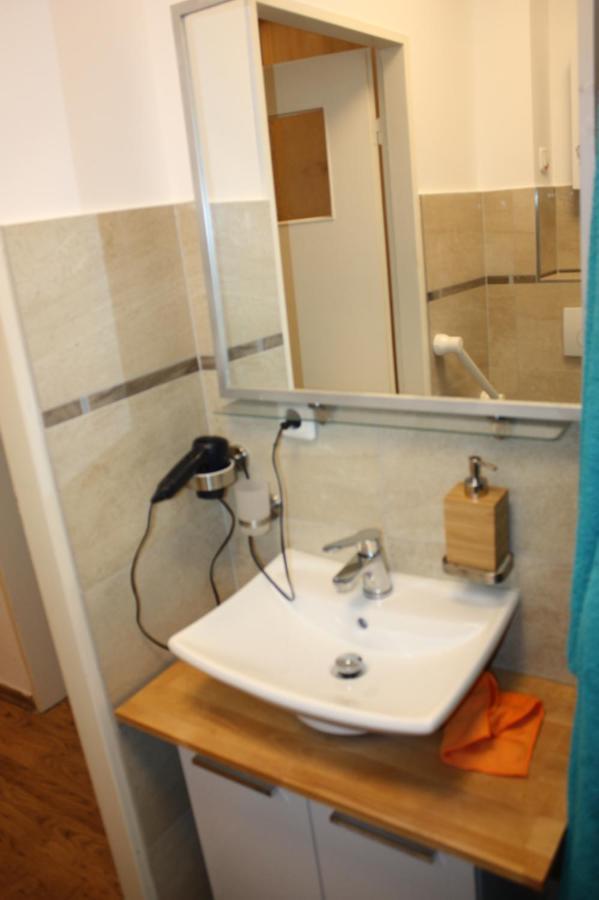 Zentral Gelegene Ferienwohnung 뤼베크 외부 사진